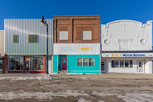 127 1st St Se, Fairfax, MN, 55332-2300 | Card Image