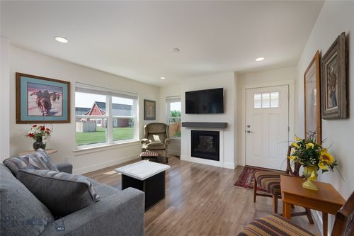 a-1665 Windword Ave, Bozeman, MT, 59718-3403 | Card Image
