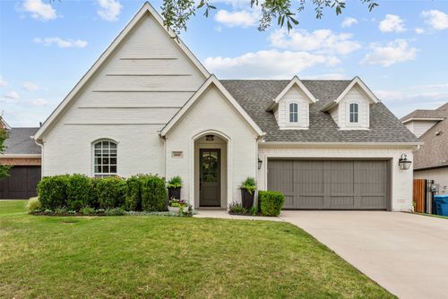 660 Lookout Point Ave, Aledo, TX, 76008-1549 | Card Image