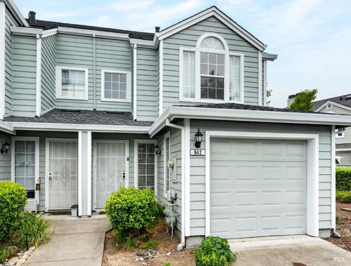642 Laurel Grove Circle, Santa Rosa, CA, 95407 | Card Image
