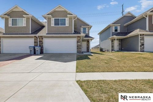 859 W Desert Vis, Lincoln, NE, 68523-9090 | Card Image