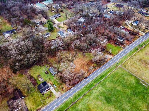 52649 Emmons Rd, South Bend, IN, 46637-4129 | Card Image