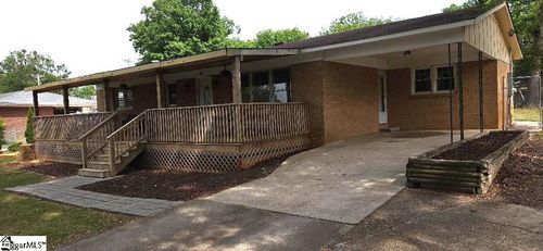 118 Sims Ln, spartanburg, SC, 29307-5550 | Card Image