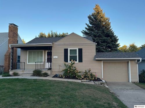 961 S 51st St, Omaha, NE, 68106-1712 | Card Image