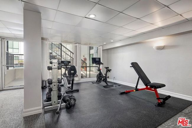 APT-418 - 906 N Doheny Dr, Condo with 1 bedrooms, 1 bathrooms and 1 parking in West Hollywood CA | Image 22