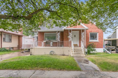 360 S 100 W, Tremonton, UT, 84337-1804 | Card Image