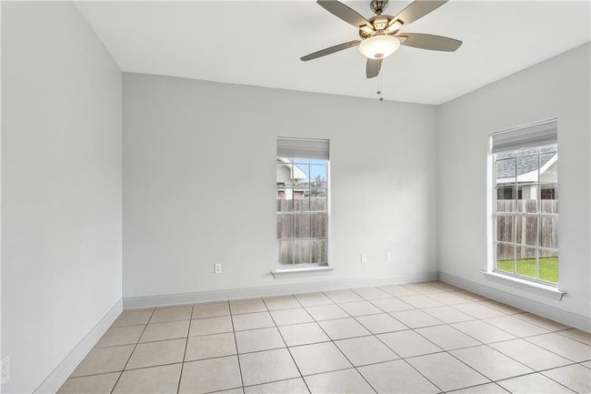 1012 Lake Frances Dr, House other with 3 bedrooms, 3 bathrooms and null parking in Gretna LA | Image 16
