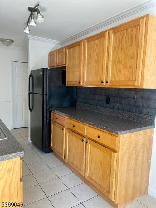 apt-g-21 River Rd, Nutley, NJ, 07110-3474 | Card Image
