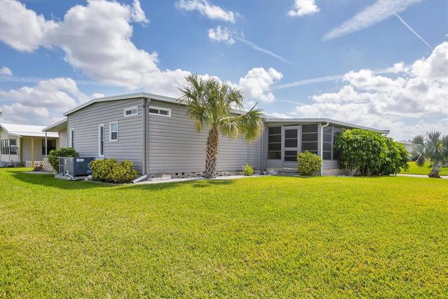 Green Space no neighbors directly behind home | Image 30