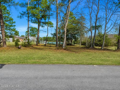 5902 Gondolier Dr, New Bern, NC, 28560-9009 | Card Image