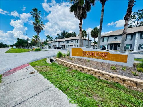 5238 Sunridge Palms Dr, Tampa, FL, 33617-1438 | Card Image