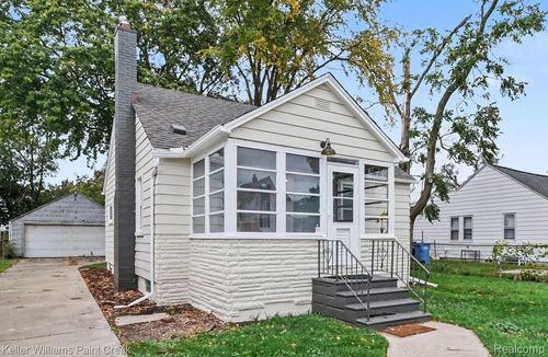 26585 Alger Blvd, Madison Heights, MI, 48071-3504 | Card Image