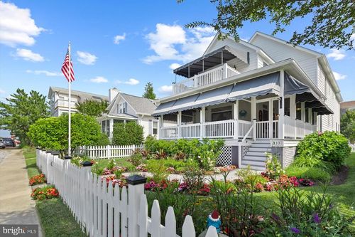 110 2nd St, BETHANY BEACH, DE, 19930-7719 | Card Image