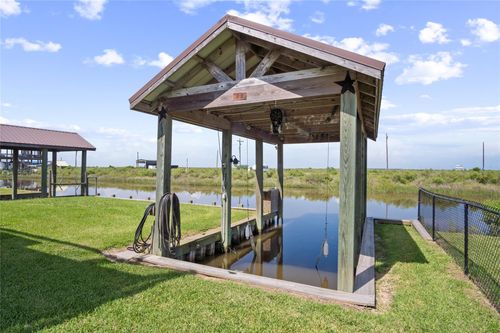 1352 Van Zant, Gilchrist, TX, 77617 | Card Image