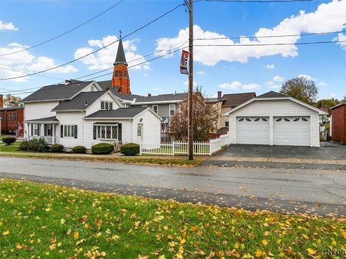 212 N Bellinger St, Herkimer, NY, 13350-1847 | Card Image