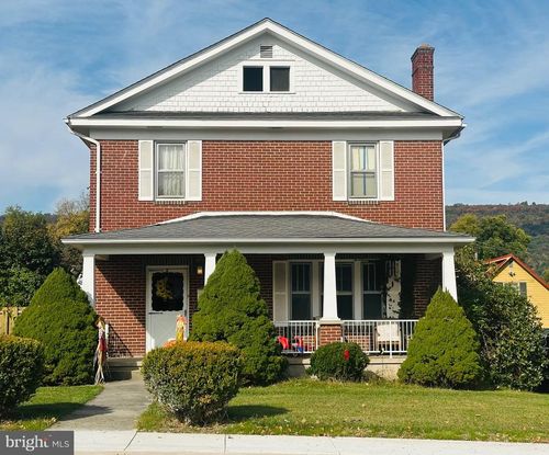 327 N High St, ROMNEY, WV, 26757-1416 | Card Image