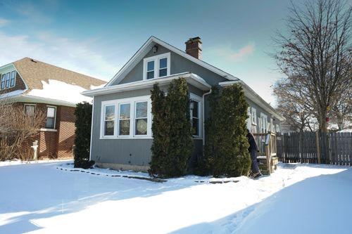 2521 Orchard St, Blue Island, IL, 60406-1518 | Card Image