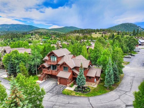 24-24 Chestnut Ln, Breckenridge, CO, 80424-8946 | Card Image