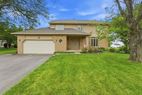 9955 Hounsdale Dr, Pickerington, OH, 43147-8402 | Card Image