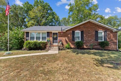 1780 Warfield Dr, House other with 3 bedrooms, 2 bathrooms and 2 parking in Clarksville TN | Image 1