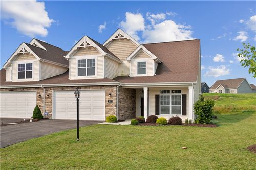 312 Gleneagles Dr, Butler, PA, 16001-1154 | Card Image