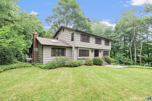 18 Belle Vale St, Monroe, CT, 06468-1527 | Card Image