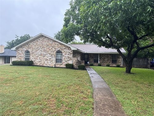 1821 W Terrace St, Grand Prairie, TX, 75050-2223 | Card Image