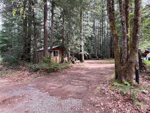 170 N Mount Washington Dr, Hoodsport, WA, 98548-9724 | Card Image