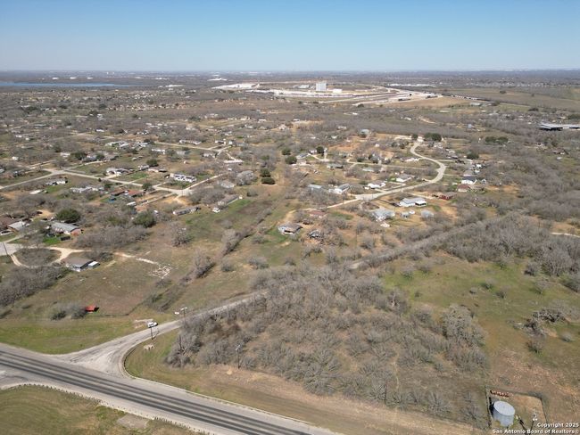 17423 Fx Ball Dr, House other with 1 bedrooms, 3 bathrooms and null parking in Elmendorf TX | Image 33