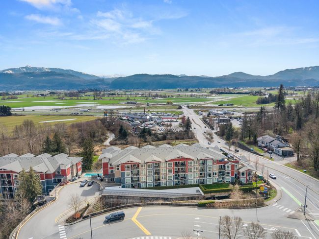 Aerial view of a mountain backdrop | Image 39