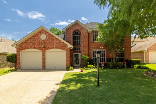 1304 Hillary Ln, Arlington, TX, 76012-5544 | Card Image
