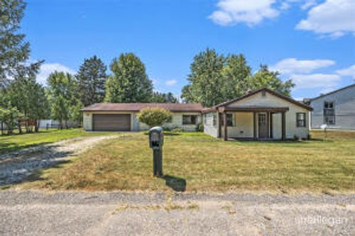 511 Thomas St, Scottville, MI, 49454-1069 | Card Image