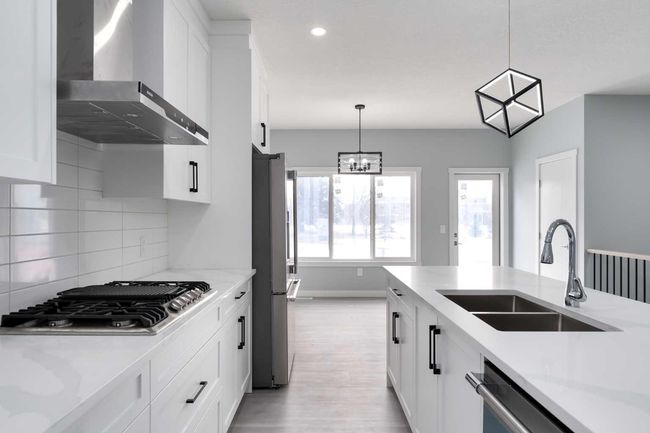 902 Macleod Trail Sw, House other with 4 bedrooms, 3 bathrooms and 2 parking in High River AB | Image 9