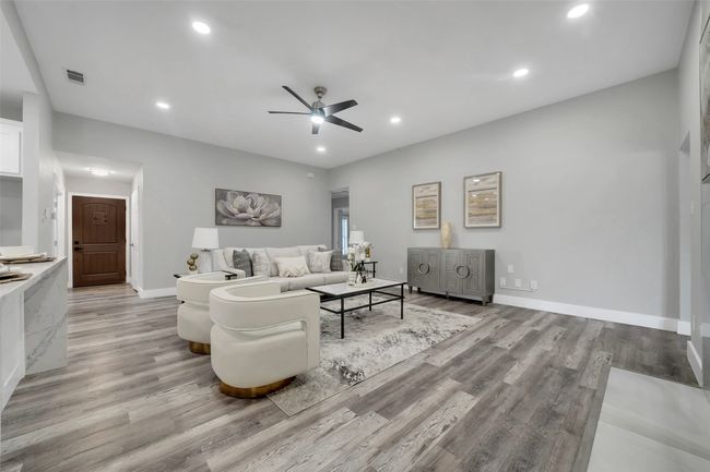 303 Riva Rdg, House other with 4 bedrooms, 3 bathrooms and null parking in Lucas TX | Image 8