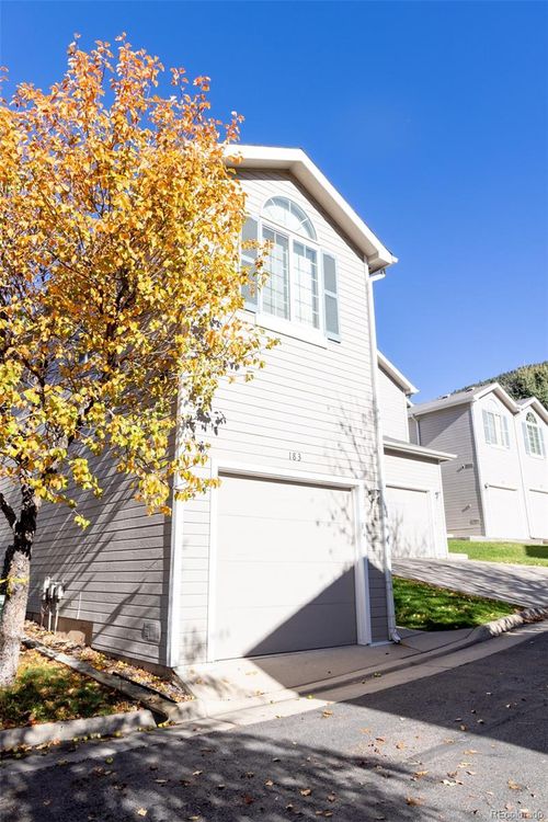 183 Orchard Dr, Glenwood Springs, CO, 81601-5512 | Card Image