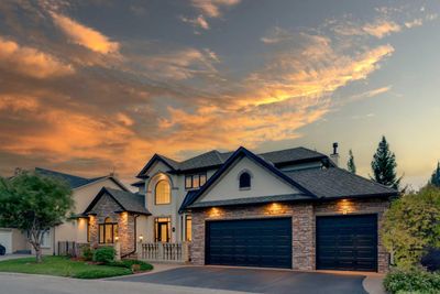 11 Aspen Ridge Lane Sw, House detached with 6 bedrooms, 4 bathrooms and 3 parking in Calgary AB | Image 1