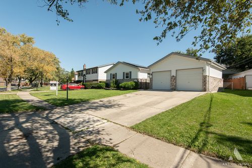 9149 S 89th Ave, Hickory Hills, IL, 60457-1678 | Card Image