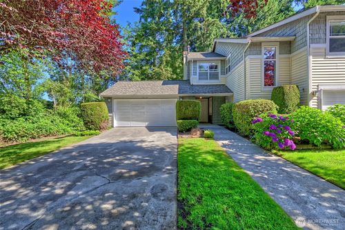 o-101-714 228th St Sw, Bothell, WA, 98021-7317 | Card Image