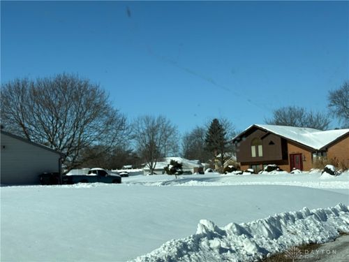 7540 Tuscola Dr, Trotwood, OH, 45426-3830 | Card Image
