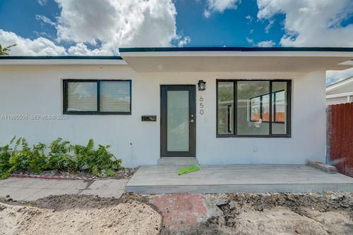 1-650 E 65th St, Hialeah, FL, 33013-1162 | Card Image