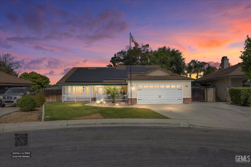 4906 Native Dancer Dr, Bakersfield, CA, 93312-8688 | Card Image