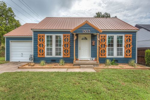 1303 S Darlington Avenue, Tulsa, OK, 74112 | Card Image