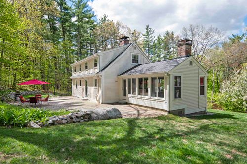 5 N Meadow Rd, Amherst, NH, 03031-2616 | Card Image