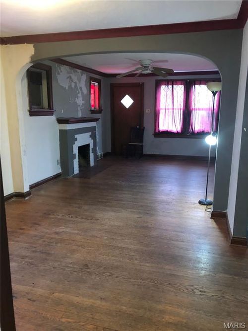 2503 Louis Ave, Brentwood, MO, 63144-2534 | Card Image