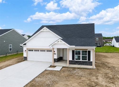 1219 Blue Spruce Ln, Wilmington, OH, 45177-3022 | Card Image