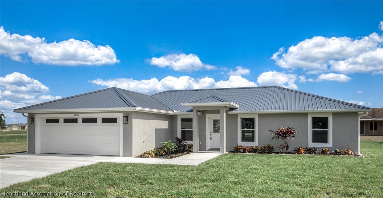Heavitree Dr, Sebring, FL 33876