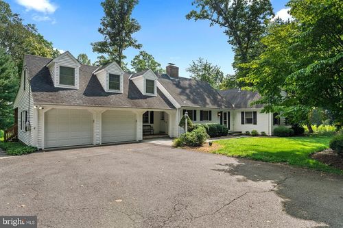 42 Harbourton Woodsville Rd, Pennington, NJ, 08534-3708 | Card Image