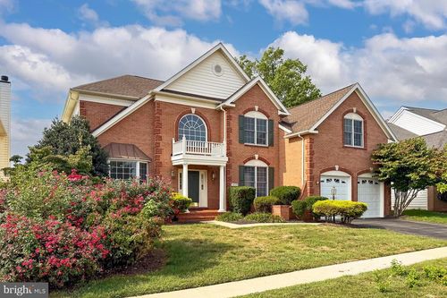 26089 Wendell St, CHANTILLY, VA, 20152-3403 | Card Image