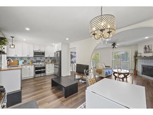 34941 Douglas Ave, Mission, BC, V2V6S3 | Card Image