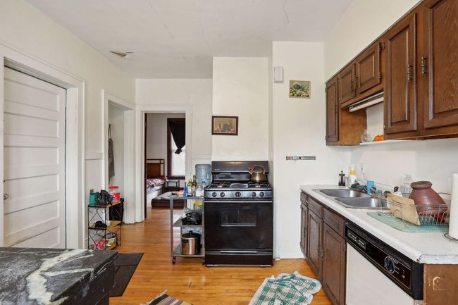 Unit 2 - 3048 13th Ave S (upper level) | Image 29